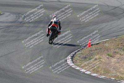 media/Apr-20-2025-AHRMA (Sun) [[393a79c373]]/Race/group 10 early race/Turn 4b/